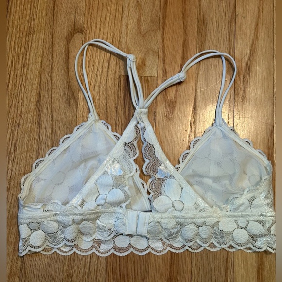 Aerie White Lace Bralette - Picture 2 of 6